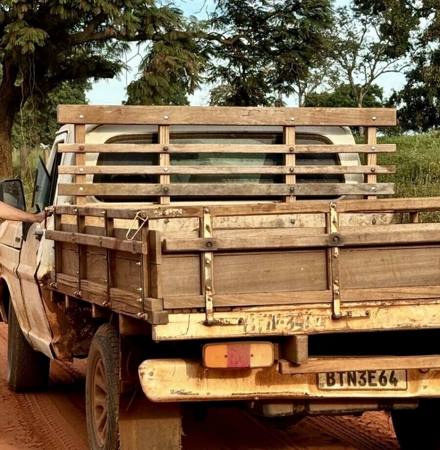 Imagem de compartilhamento para o artigo Polícia localiza caminhonete furtada em 3 dias, no distrito de Paraíso das Águas da MS Todo dia